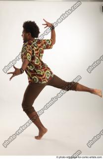 Garson DANCING POSE KRUMP